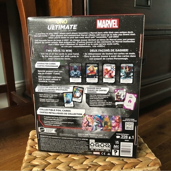 Uno Ultimate: Marvel Four super heroes Collection edition card game - Picture 3 of 6
